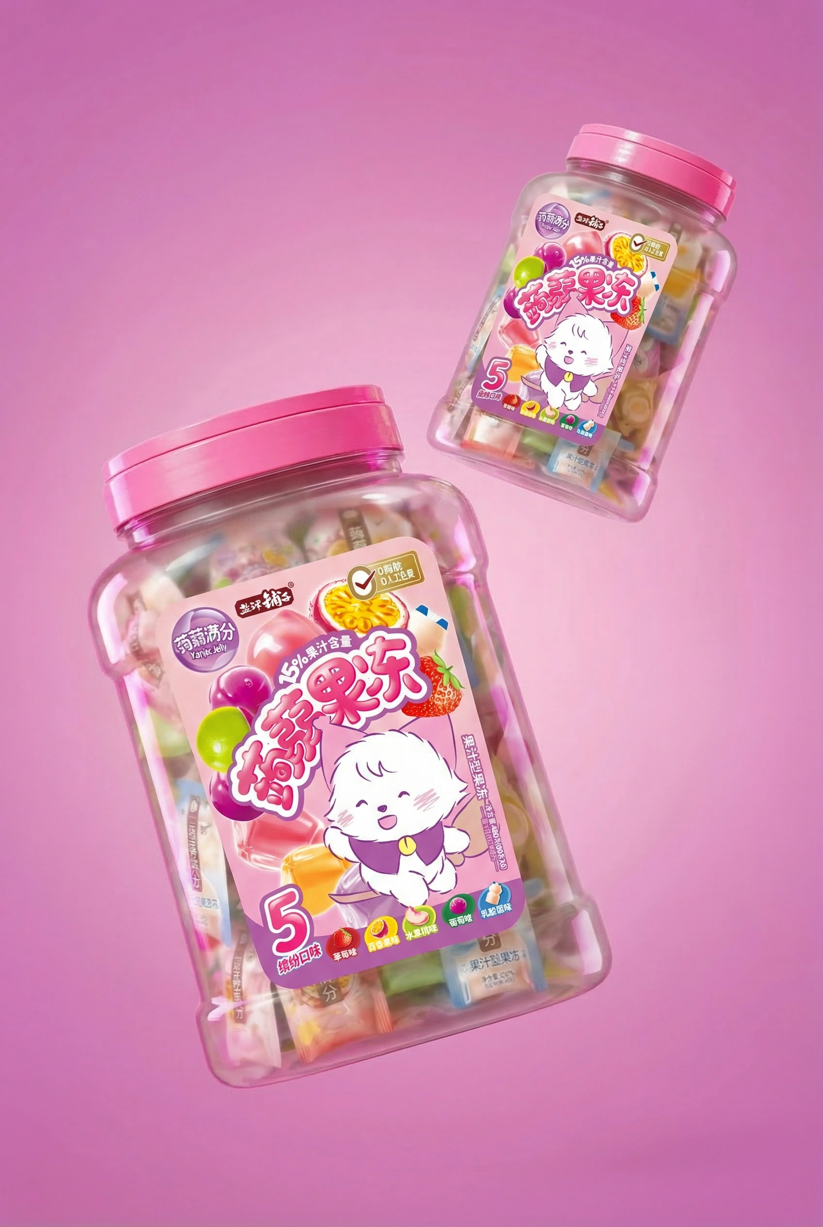 粉色背景中的双罐蒟蒻果冻组合